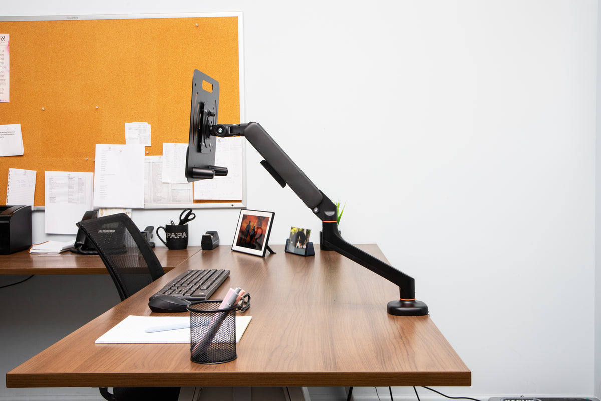 Mind Reader Gas Spring Laptop Desk Mount, Fits 11.6–17.3" Laptops or Monitors, 180° Rotate, 13.2 lb Capacity, Single Arm with Integrated Cable Management, Adjustable Tilt/Swivel, Black