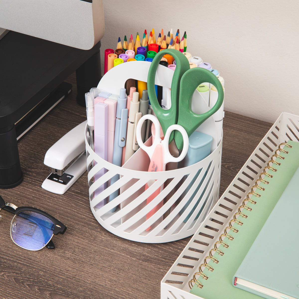 Mind Reader Round Metal Desktop Carousel Organizer with Handle, Four Compartments, Office Supplies and Accessories, Metal