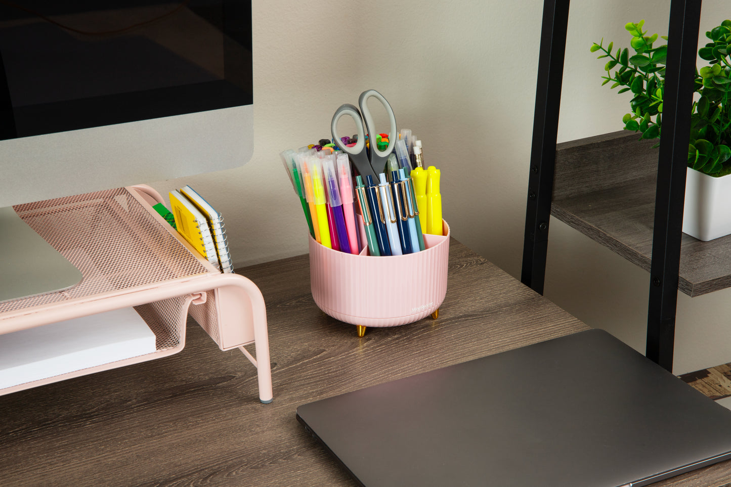 Mind Reader Rotating Pen Cup, Accessory Holder, Desktop Organization, Office, Plastic, 5.75"L x 5.75"W x 4.75"H