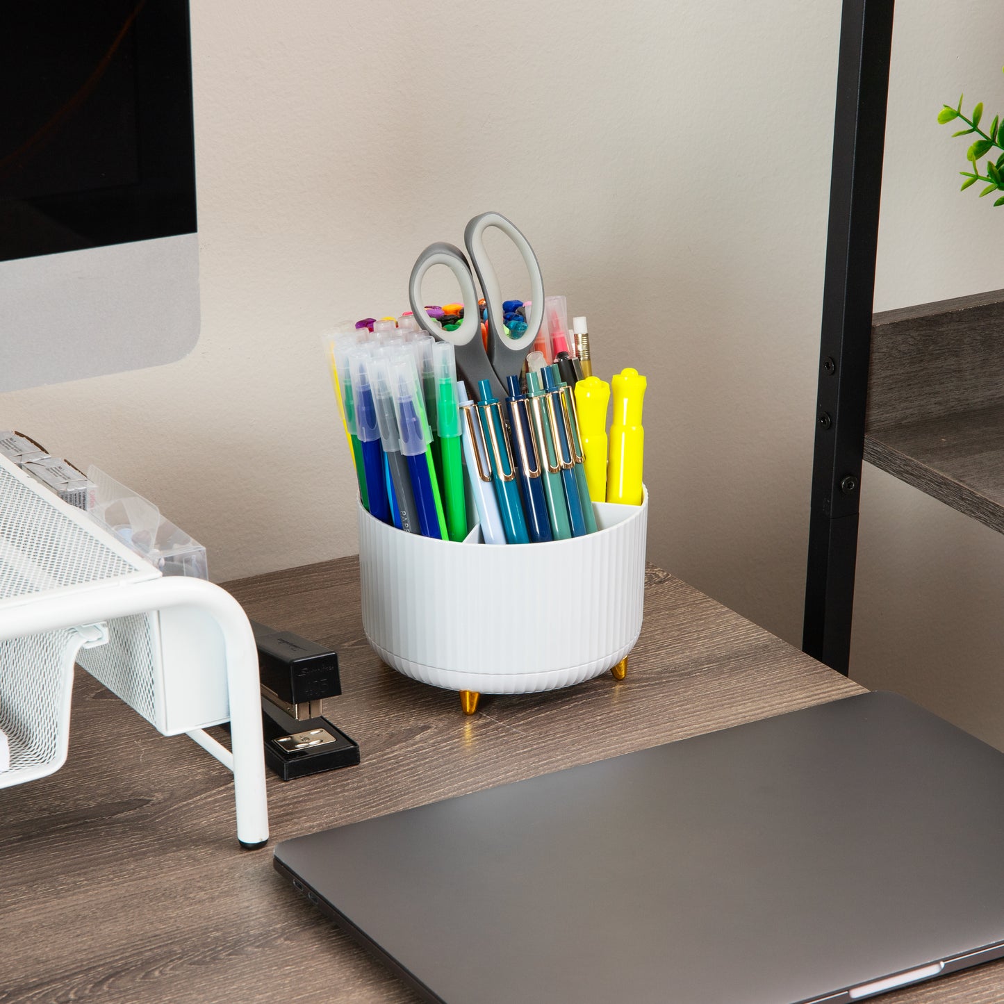 Mind Reader Rotating Pen Cup, Accessory Holder, Desktop Organization, Office, Plastic, 5.75"L x 5.75"W x 4.75"H