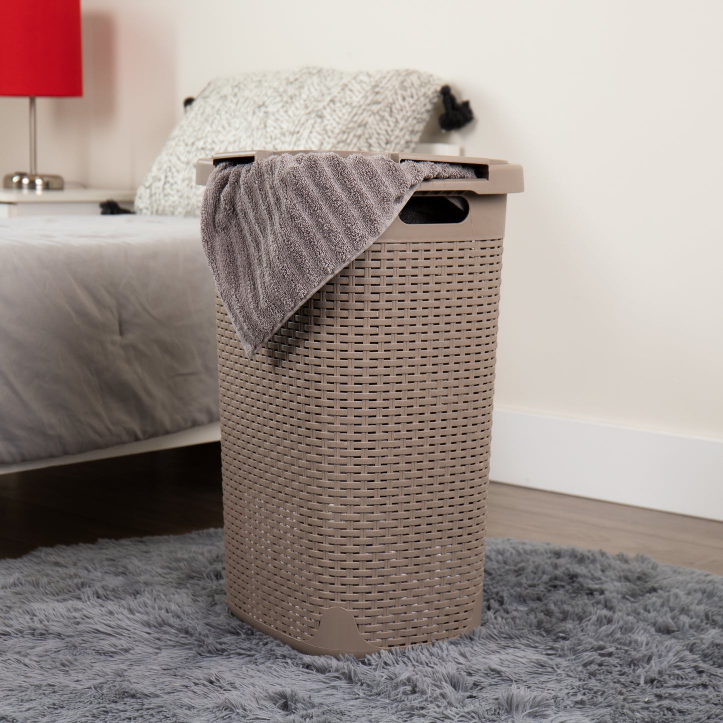 Mind Reader 60L Slim Laundry Hamper, Clothes Basket, Lid, Wicker Design, Plastic, 17.65"L x 13.75"W x 24.15"H